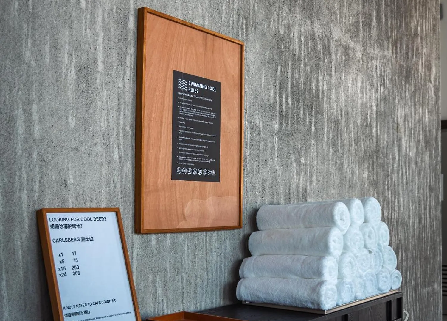 Breakx Hotel Penang Jelutong